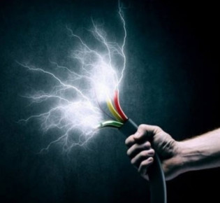 Самые основные причины поражения электричеством в повседневной жизни: как защититься от удара током