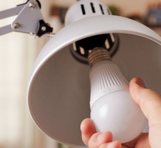 Причина перегорания диодных ламп: плохое качество или нарушенная электропроводка
