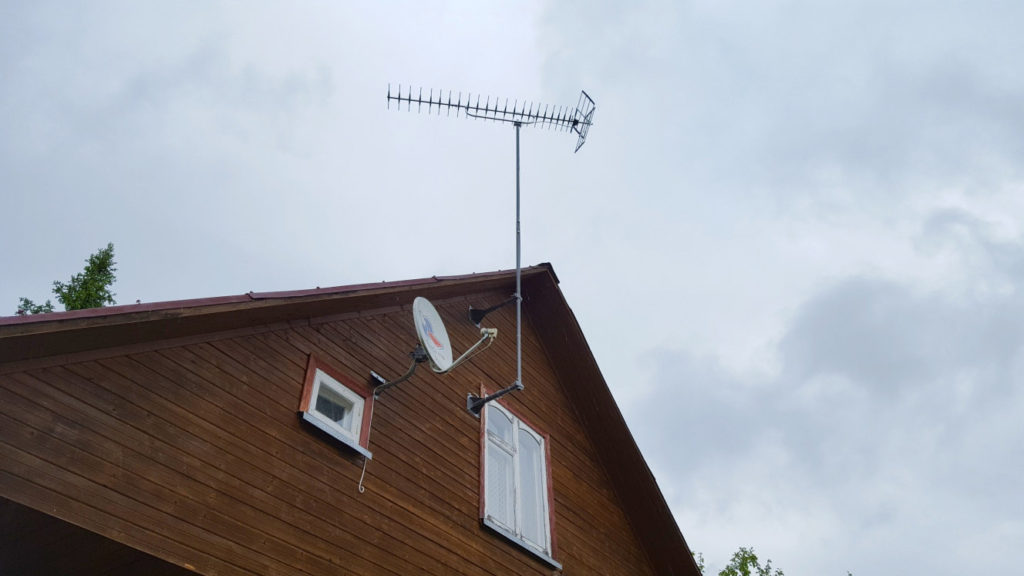 Установка антенны на крыше частного дома или дачи: все варианты .